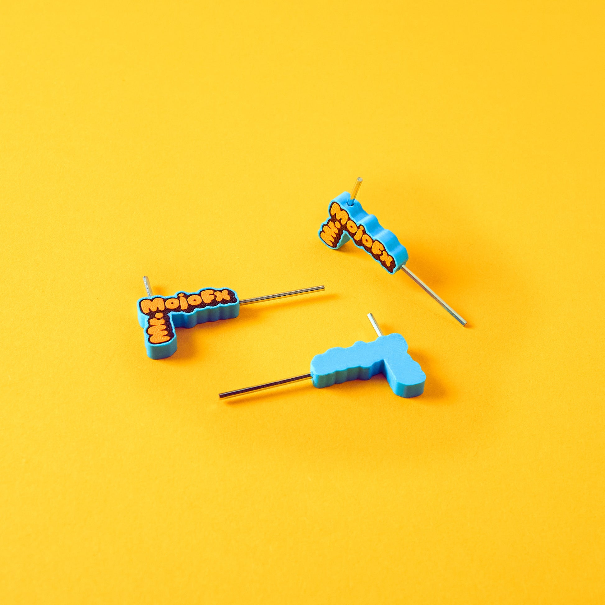 Mr.MojoFx 1.5mm Allen key — multiple sides shown on yellow background